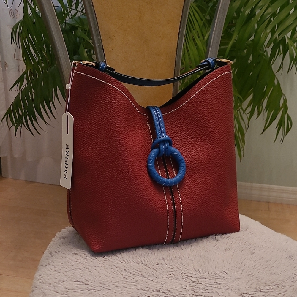 NWT Vegan Leather Hobo Bag ❤️